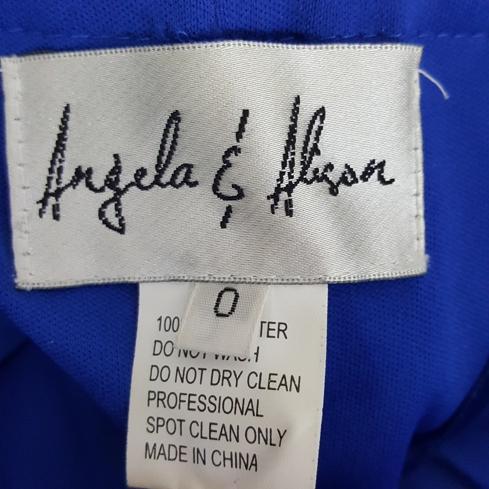 Angela & Alison Prom dress - Picture 8 of 11